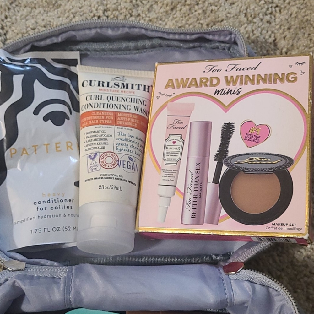 BNWT BEAUTY BUNDLE - Picture 3 of 4